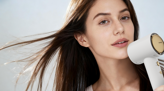 How to Reduce Frizz and Static with Smart Hair Dryer Use